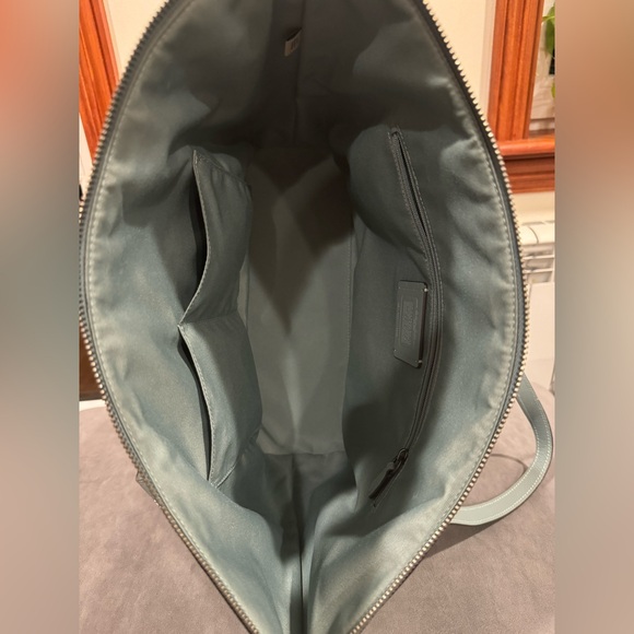 Coach Blue Leather Gallery Zip Tote | Excellent condition - Picture 6 of 9